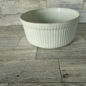 Apilco Made in France Large Round Soufflé Dish‎ White Porcelain Baking 7x3"